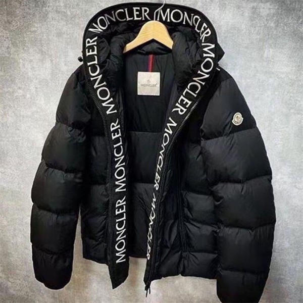 Moncler モンクレールハイブランドダウンジャケット メンズ詩集ロゴフード付き  軽量 防寒 きれいめ 冬 ブランド ウール モンクレールブランドコピーメンズ服