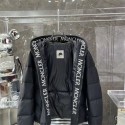 Moncler モンクレールハイブランドダウンジャケット メンズ詩集ロゴフード付き  軽量 防寒 きれいめ 冬 ブランド ウール モンクレールブランドコピーメンズ服