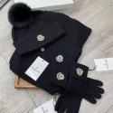 Moncler モンクレールニット帽マフラー手袋3点セットコピーメンズレディースペアブランド冬防寒帽子スカーフ手袋ハイブランド帽子モンクレールメンズブランドニット帽子冬女性ブランド帽子ハット小顔効果