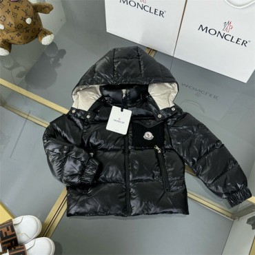 Moncler モンクレール子供ダウン110 - 160cm 防寒 キッズダウンコート ブランドコピー子供服 女の子 男の子 通学 キッズ服 防寒 防風 秋冬 ジュニア モンクレール子供服アウター 冬 通園 アウトドア キッズジャケット